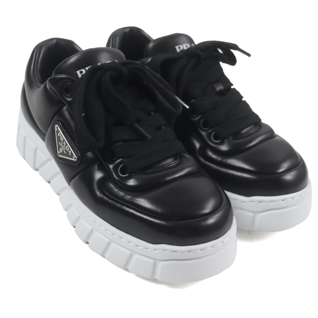 Pristine PRADA sneakers Triangle logo Triangle plate black Nappa leather mens 6