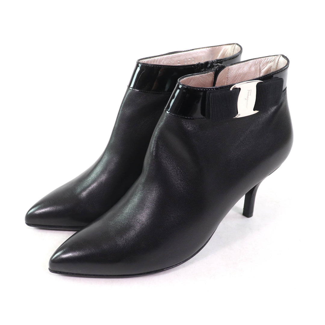 Excellent Salvatore Ferragamo Ankle boots Patent leather with Vara ribbon and 5