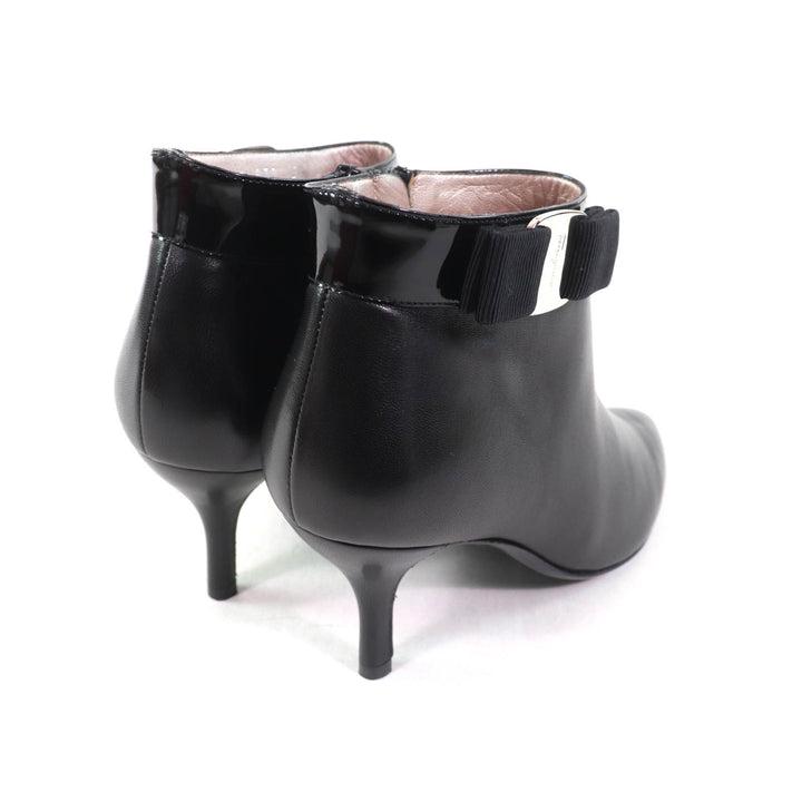 Excellent Salvatore Ferragamo Ankle boots Patent leather with Vara ribbon and 5