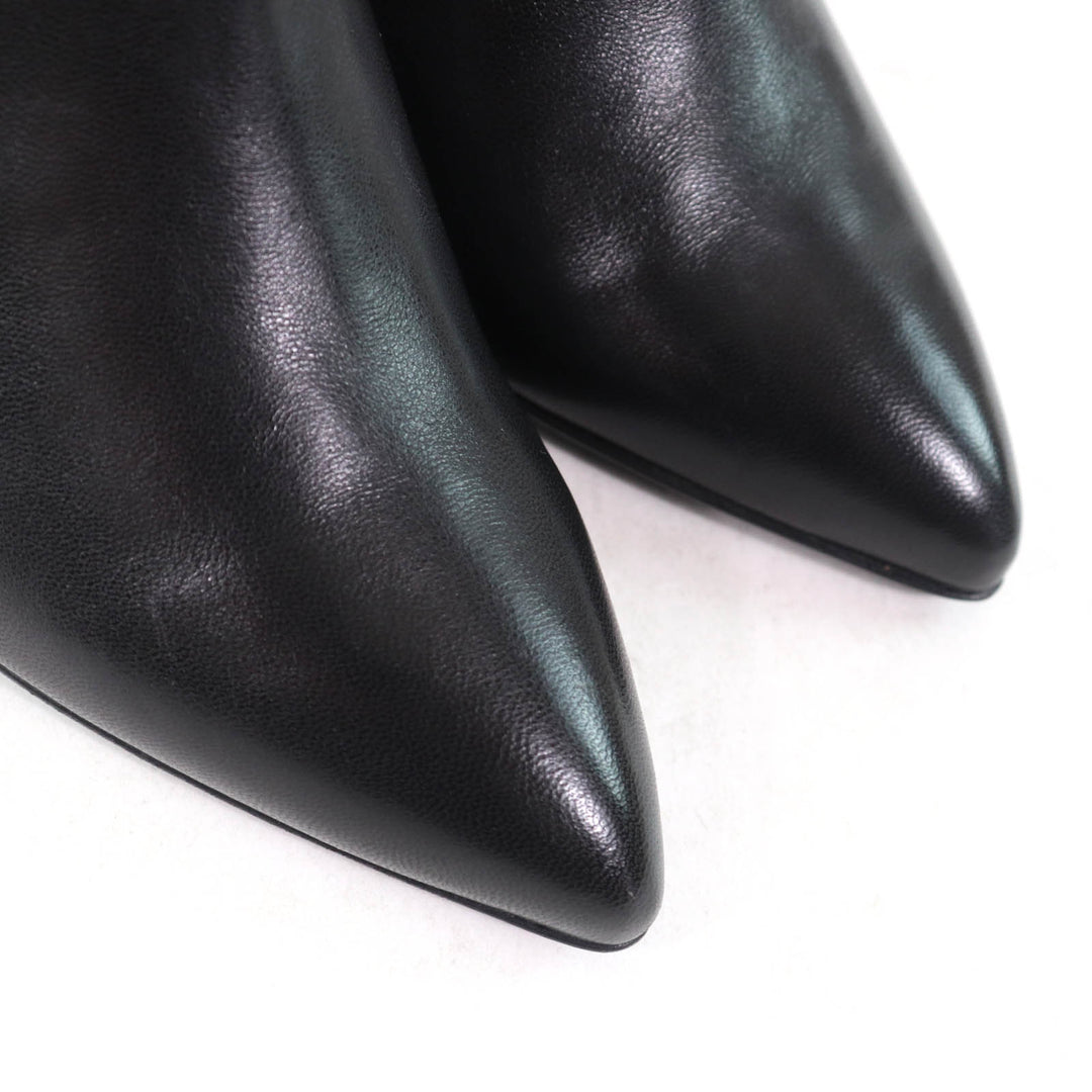 Excellent Salvatore Ferragamo Ankle boots Patent leather with Vara ribbon and 5