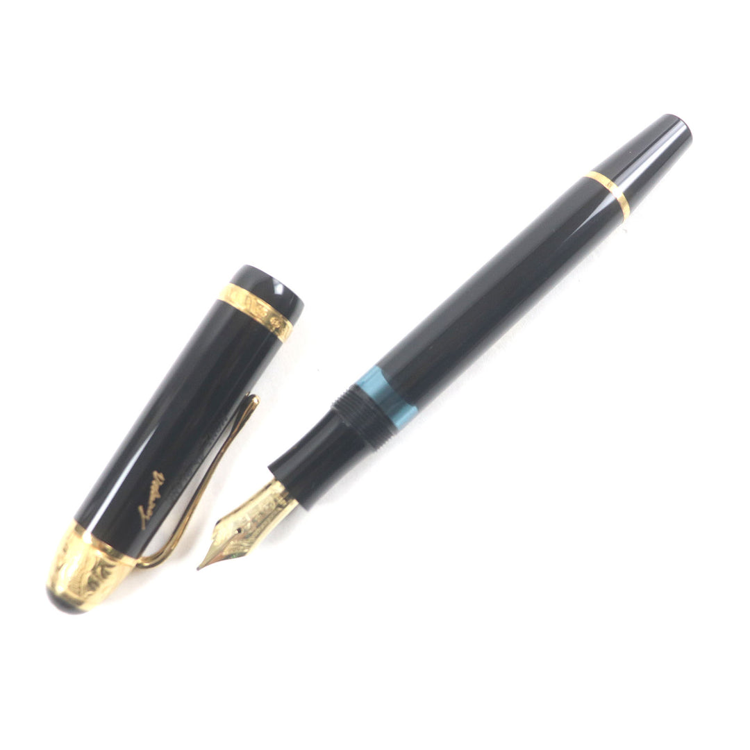 Excellent MONTBLANC fountain pen Meisterstück Writers Series 1995 Voltaire black