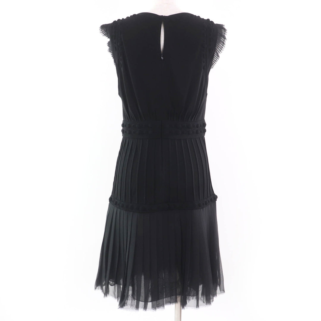 Excellent CHANEL Little Black Dress Little Black Silk COCO Mark black 40 07A