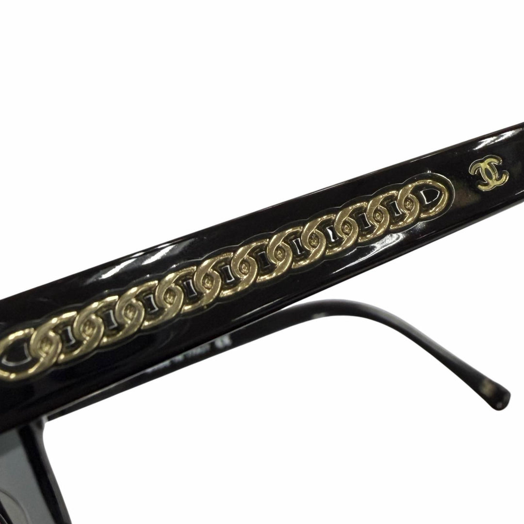Great CHANEL sunglasses black mens
