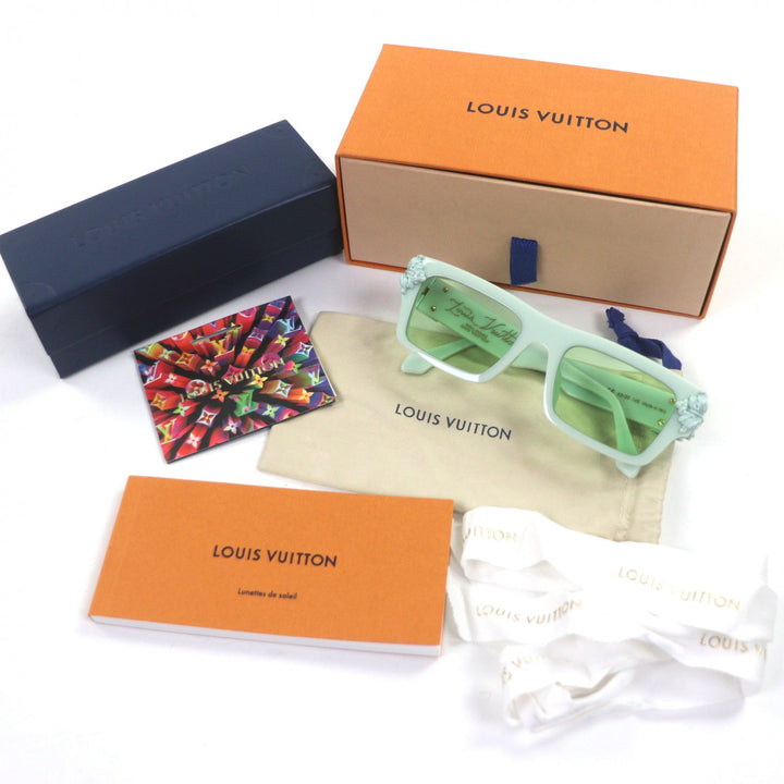 Great LOUIS VUITTON sunglasses Montgomery Pastel green mens Z1328E