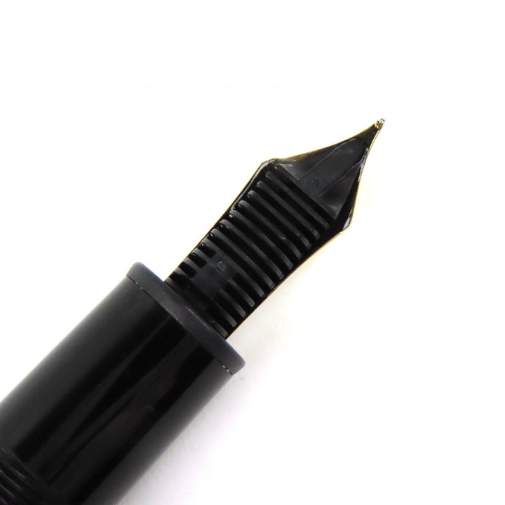 Very Good MONTBLANC fountain pen Meisterstück 146 white star black 14K mens