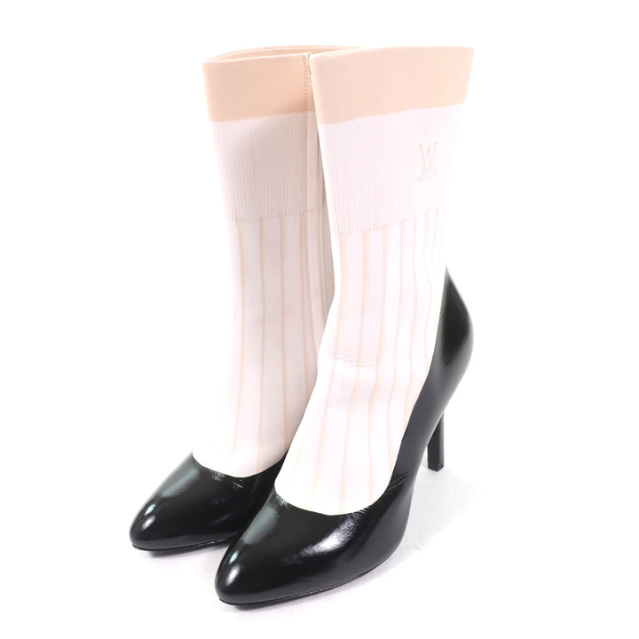 Excellent LOUIS VUITTON Ankle boots LV logo pointed toe Black White leather Women 37.5