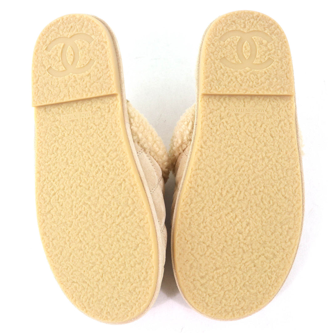 Pristine CHANEL Mule COCO Mark Matelasse Boa Slippers Room Shoes beige Women 36