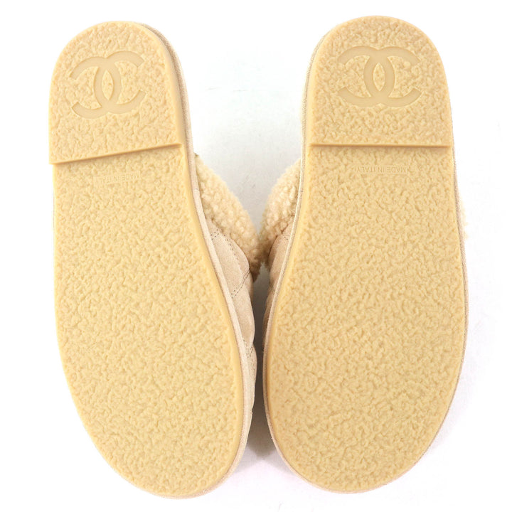 Pristine CHANEL Mule COCO Mark Matelasse Boa Slippers Room Shoes beige Women 36