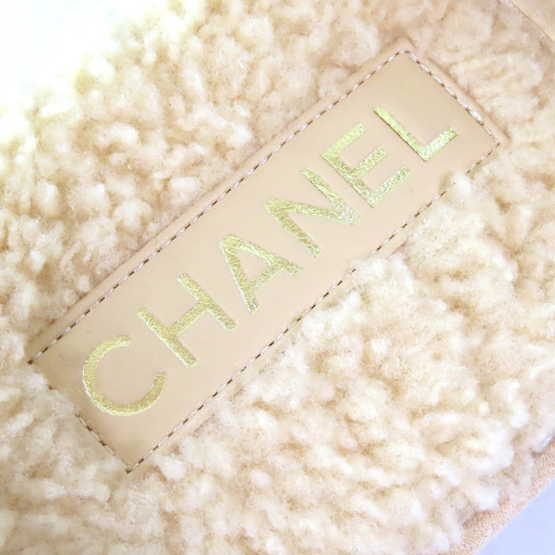 Pristine CHANEL Mule COCO Mark Matelasse Boa Slippers Room Shoes beige Women 36