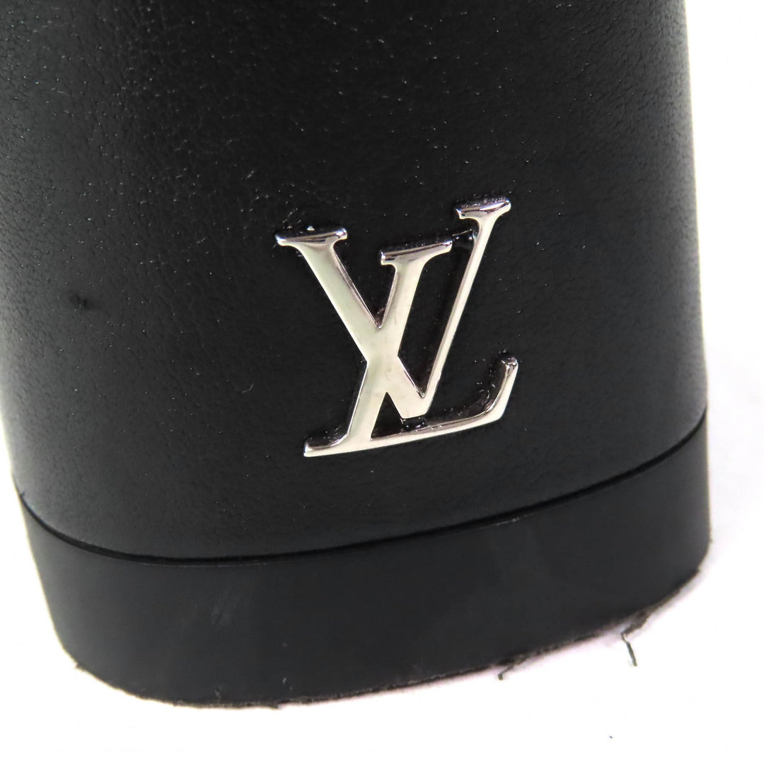 Great LOUIS VUITTON short boots LV logo Metal back zip leather shearling Women