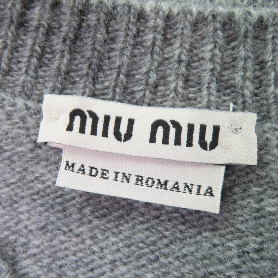 Excellent MIUMIU knit Back logo Cropped length V-neck Long sleeves Women 38