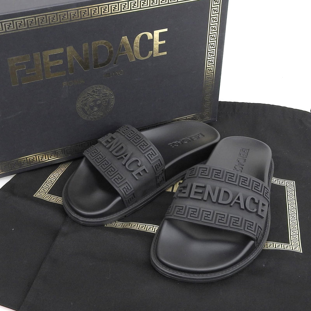 Pristine FENDACE Sandals Fendi Versace black rubber Women 36 8X8340
