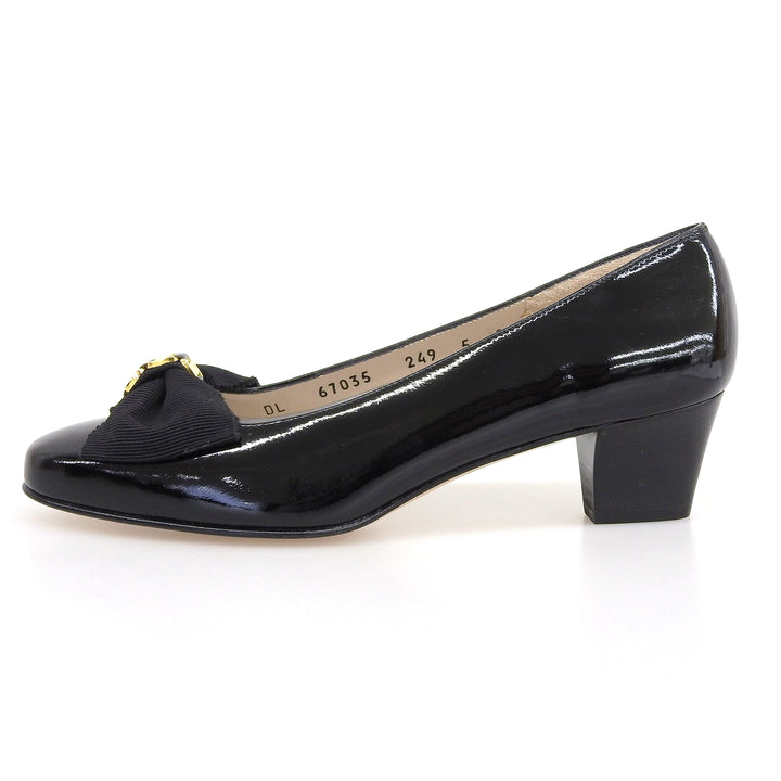 Excellent Salvatore Ferragamo pumps MAIL Vara ribbon black leather Women 5 67035