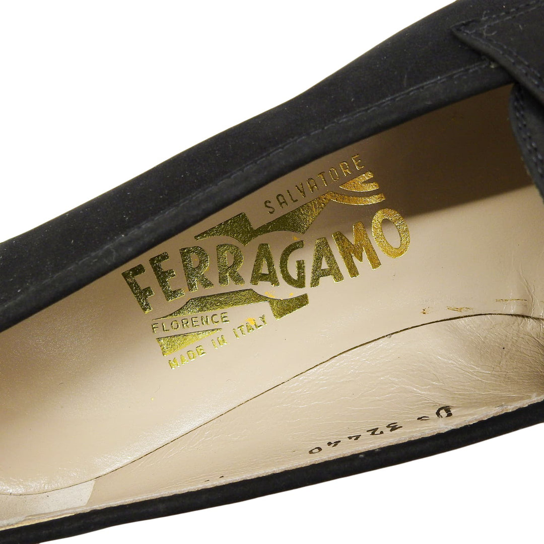 Excellent Salvatore Ferragamo pumps BABS Double Gancini black Nubuck Women 5.5