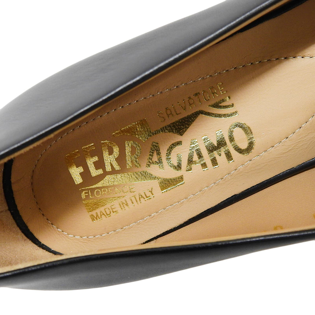 Excellent Salvatore Ferragamo pumps VARINA Vara ribbon black leather Women 5