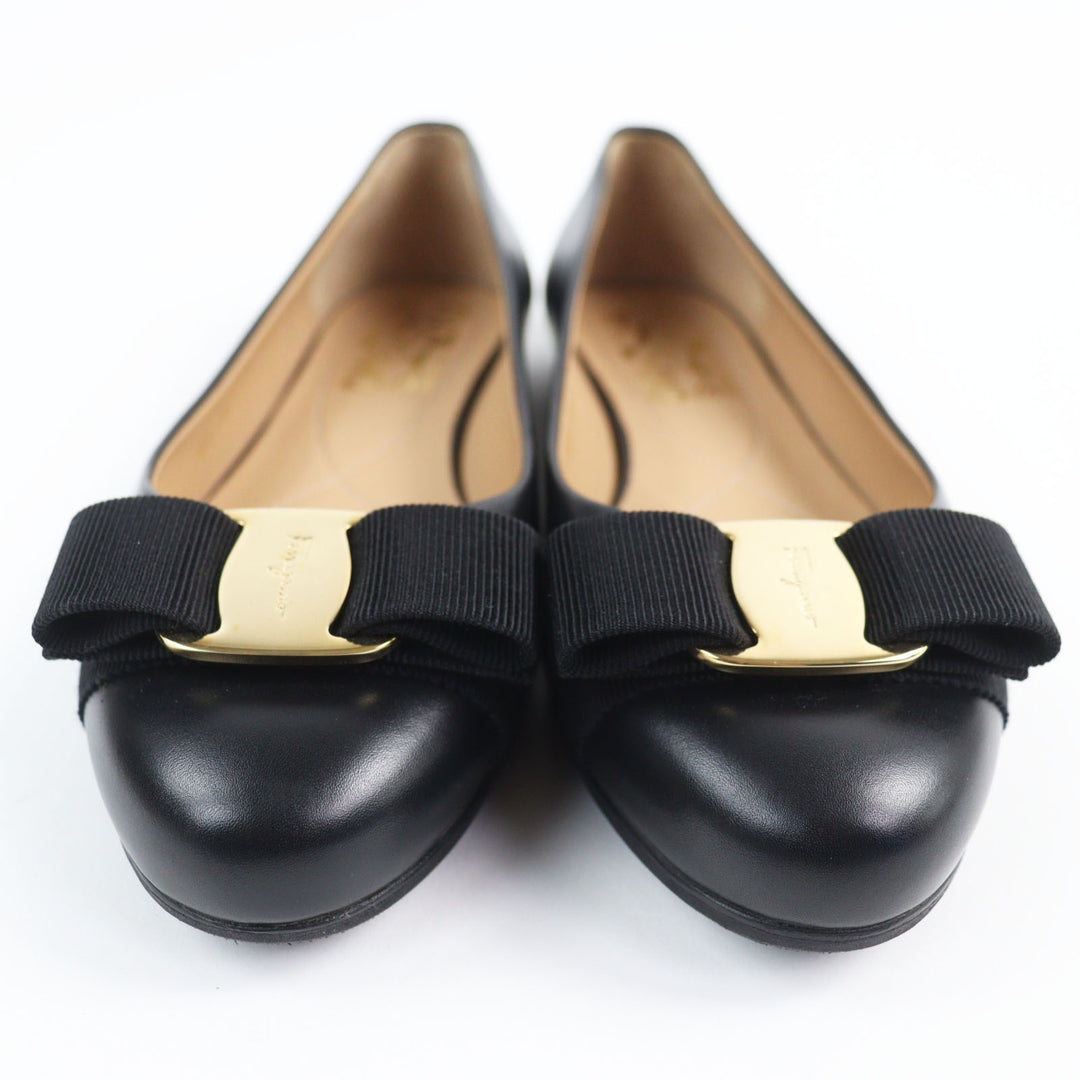 Excellent Salvatore Ferragamo pumps VARINA Vara ribbon black leather Women 5