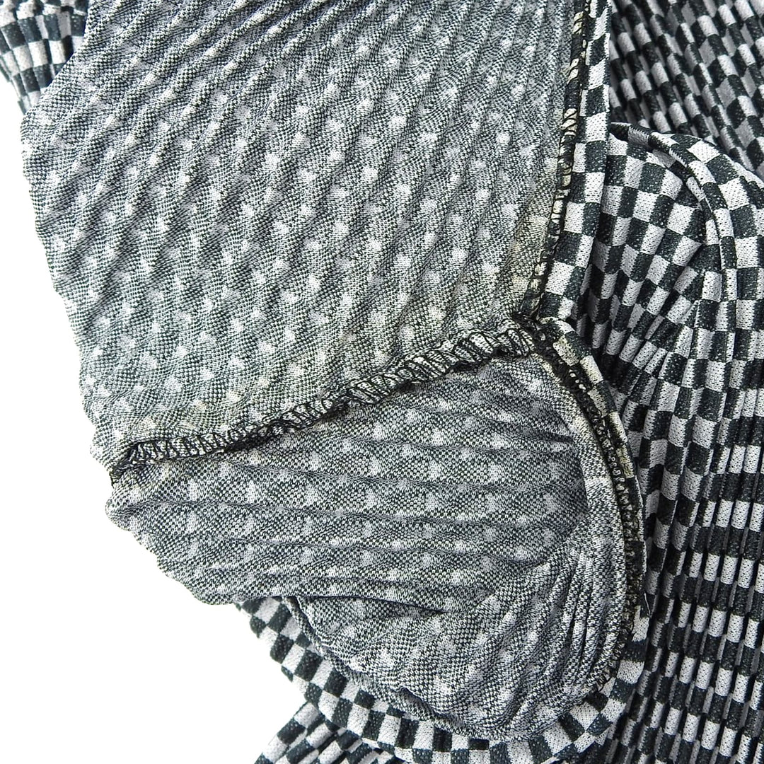 Great PLEATS PLEASE tops Block Check Pattern Short Sleeve T-shirt Black 3