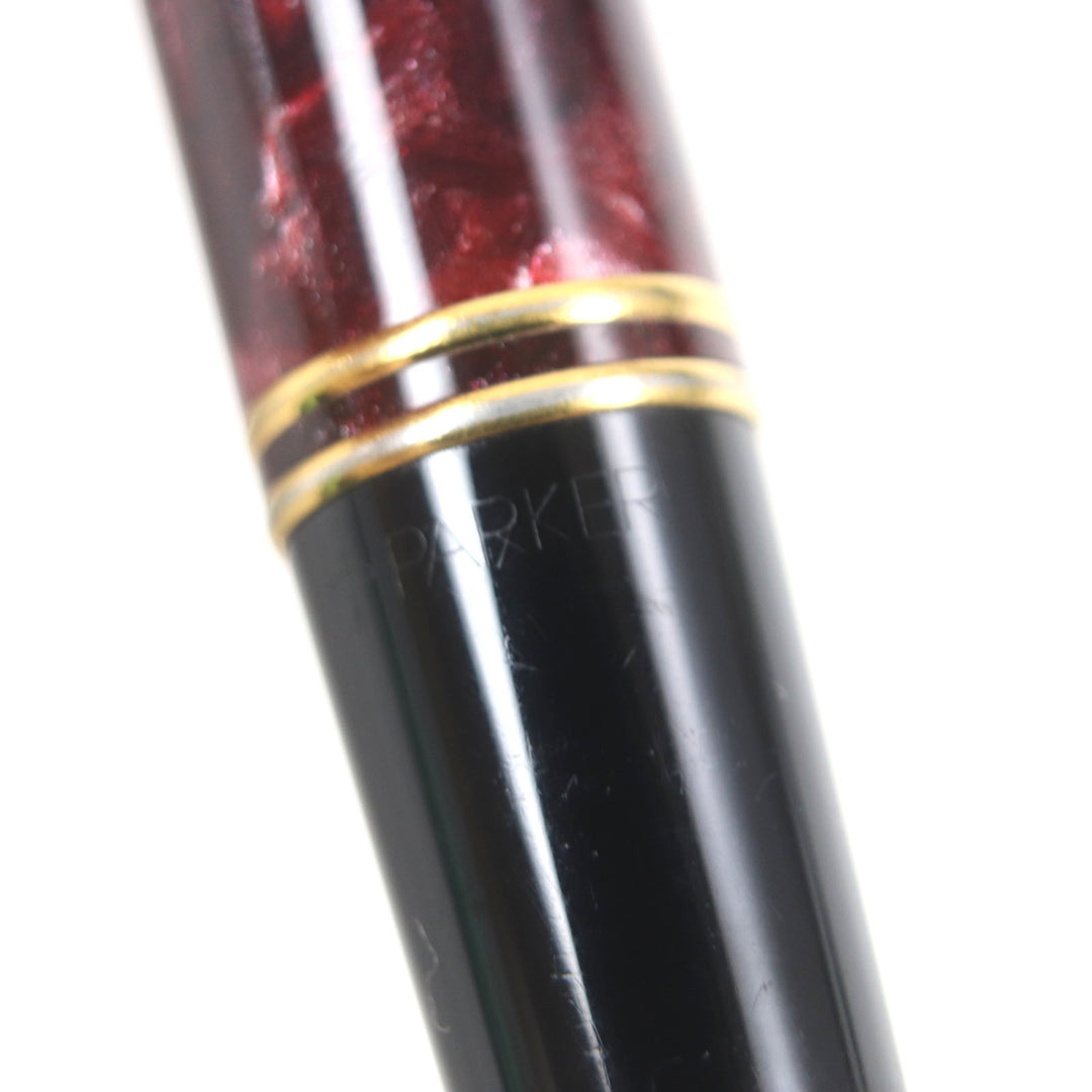 Very Good PARKER fountain pen Duofield Marble Red International 18K