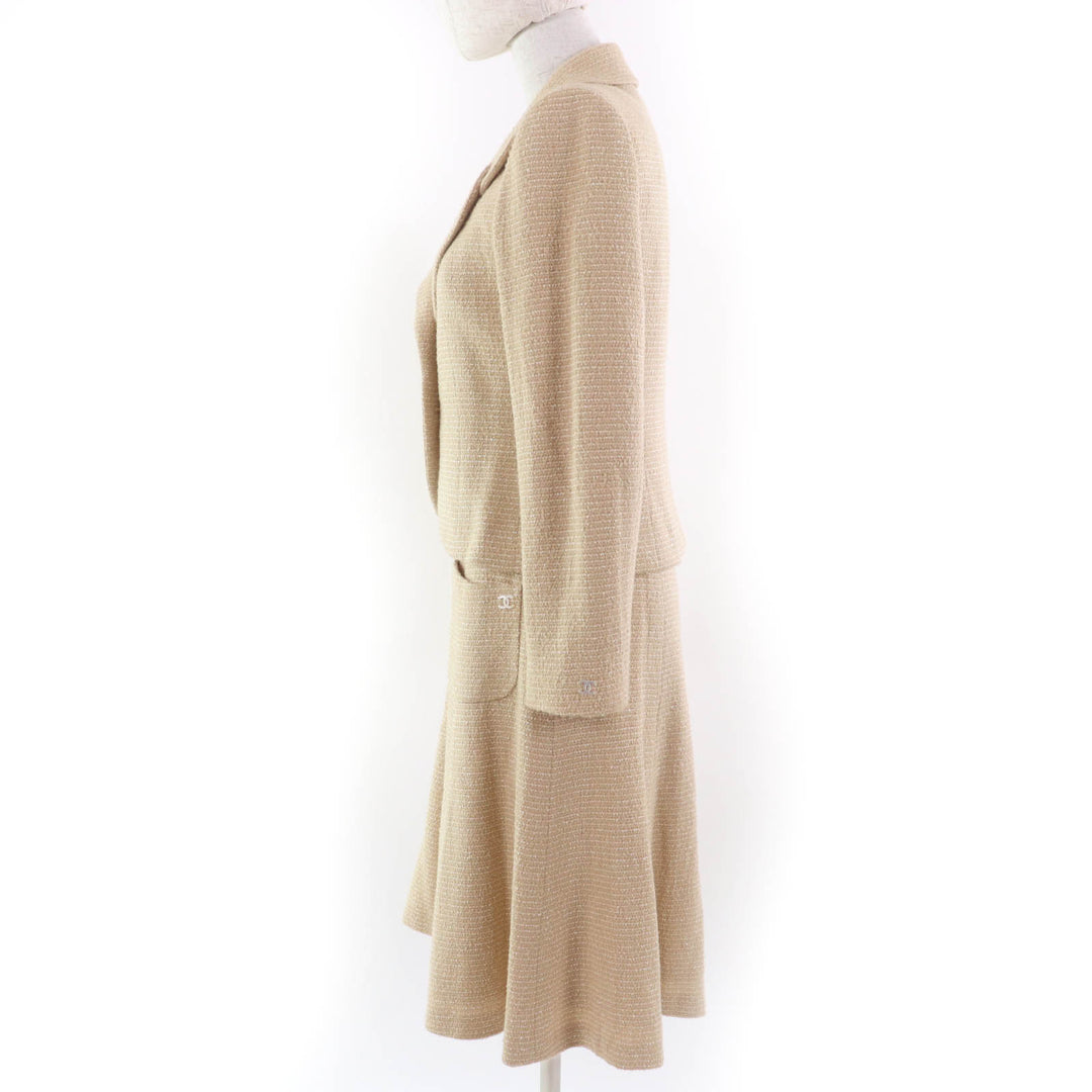 Great CHANEL two-piece set COCO Mark Tweed beige Women 38 02C P18870V10901
