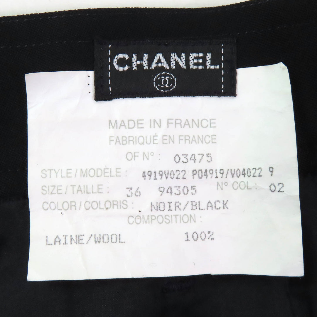 Excellent CHANEL Tight Skirt COCO Mark Button COCO Button black wool Women 36 P04919