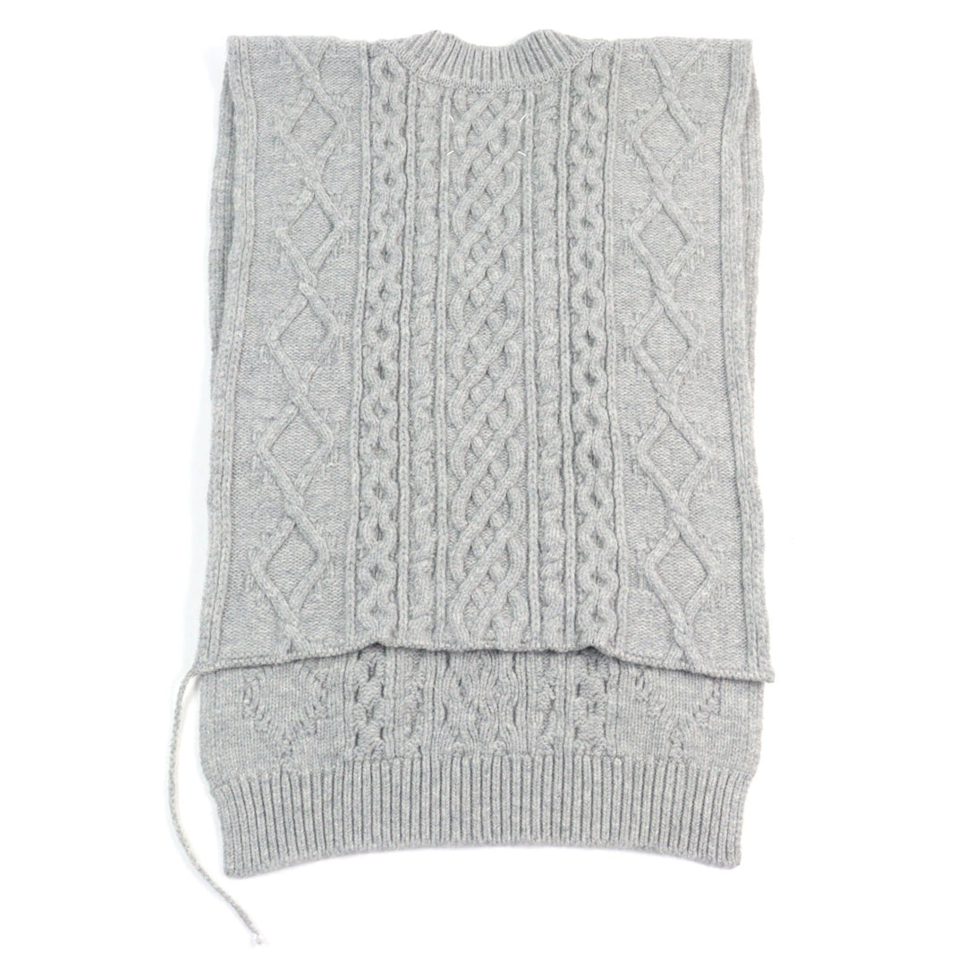 Excellent Maison Margiela 1 Best Icon Stitch V-neck poncho-style cable sweater M