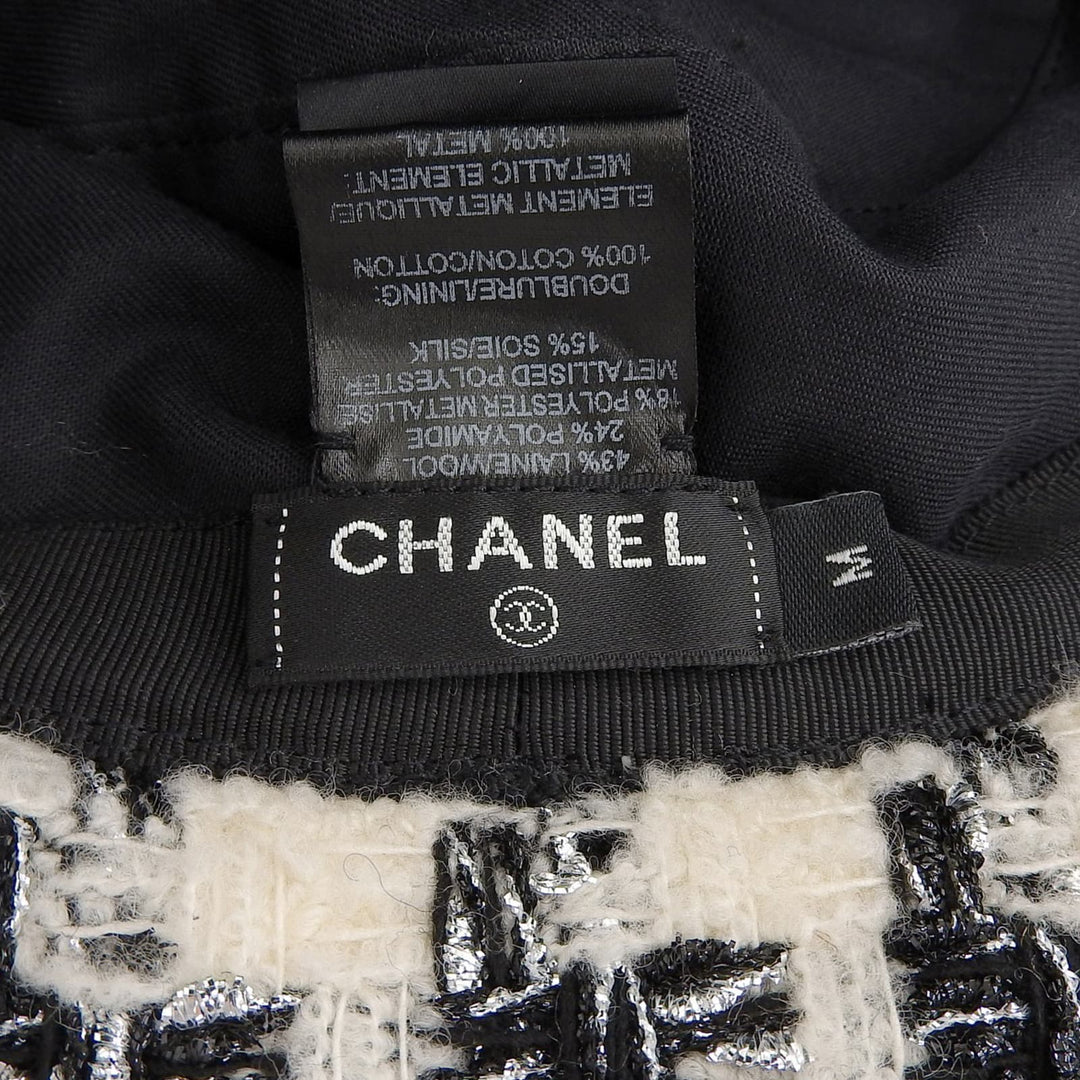 Excellent CHANEL hat COCO Mark Houndstooth Tweed Hat White black wool Women M 21V