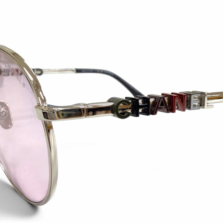 Great CHANEL Pantos-shaped sunglasses COCO Mark Side Logo Design Boston 4282