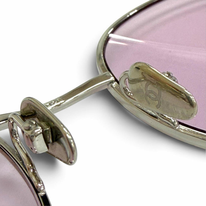 Great CHANEL Pantos-shaped sunglasses COCO Mark Side Logo Design Boston 4282