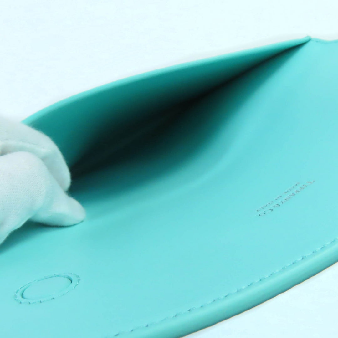 Great TIFFANY&Co. Pouch TIFFANY & Co. Blue leather Women