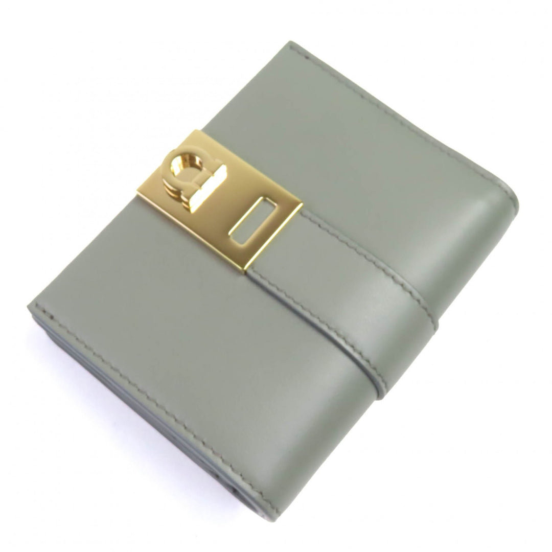 Excellent FERRAGAMO Bifold Wallet Ash gray leather Women 0775288