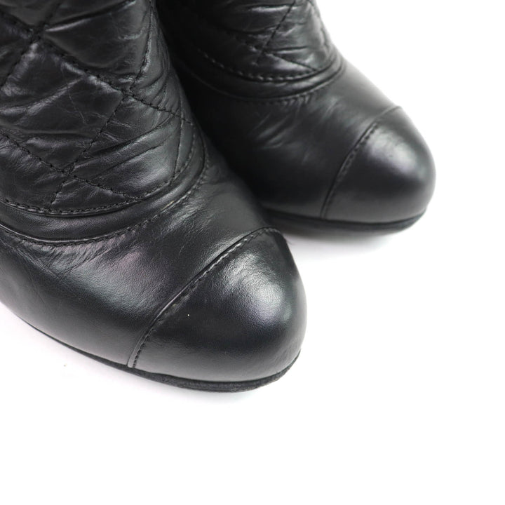 Great CHANEL Ankle boots black leather Women 36 G26164