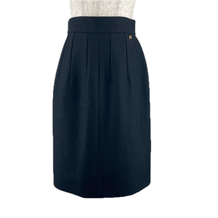 Great CHANEL Tight Skirt COCO Mark Button Knee Length black wool Women 36 P41438