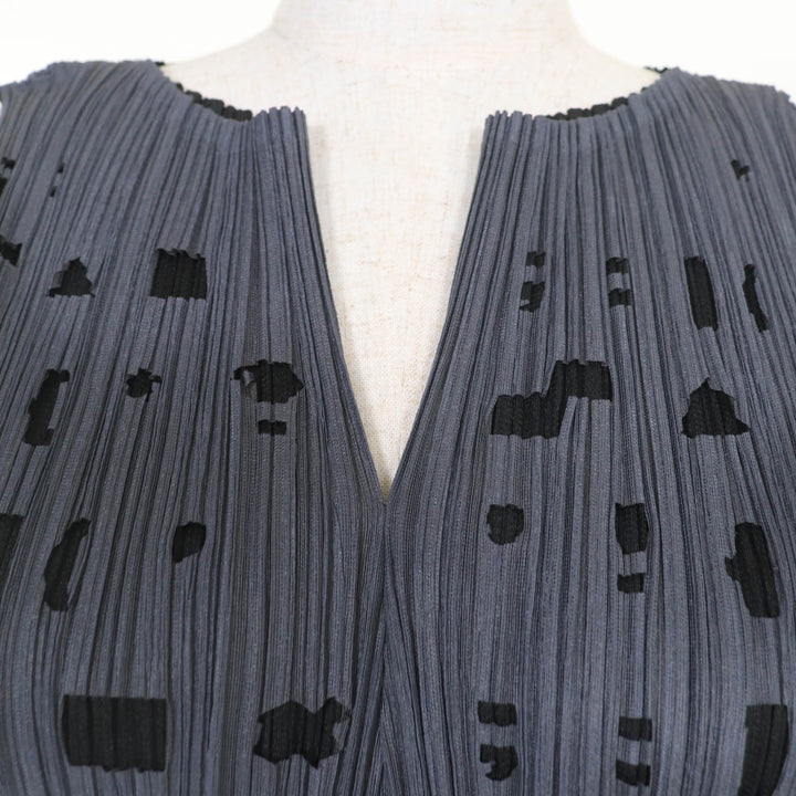 Excellent PLEATS PLEASE T-shirt Front design sleeveless Women 3 PP71-JK501