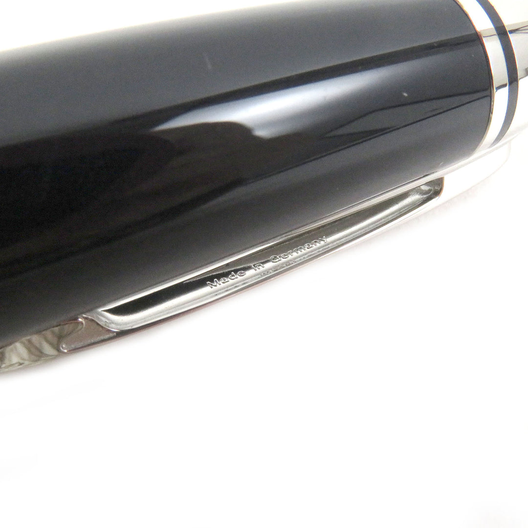 Excellent MONTBLANC Ballpoint pen John F. Kennedy Special Edition Silver navy