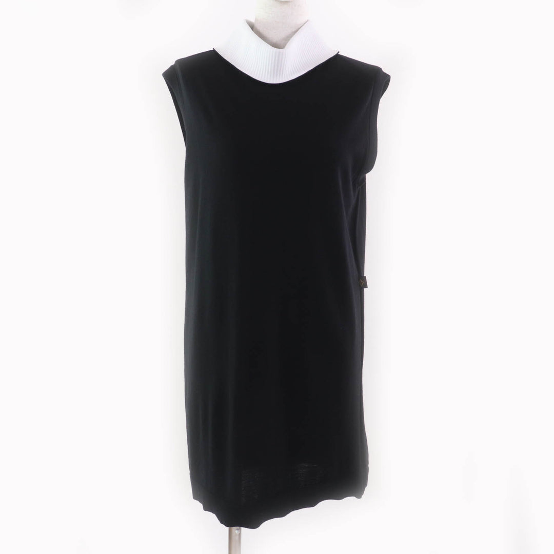 Excellent LOUIS VUITTON one piece Sleeveless knit with monogram flower tag wool