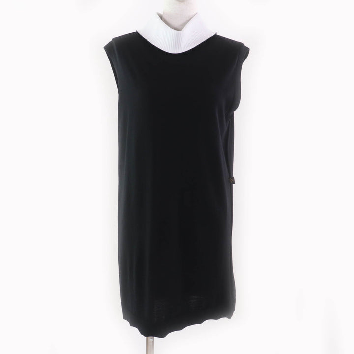 Excellent LOUIS VUITTON one piece Sleeveless knit with monogram flower tag wool