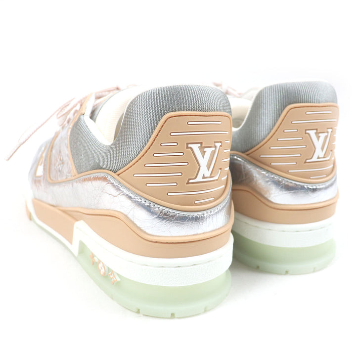 Pristine LOUIS VUITTON Low cut sneakers LV Trainer Line metallic Silver leather