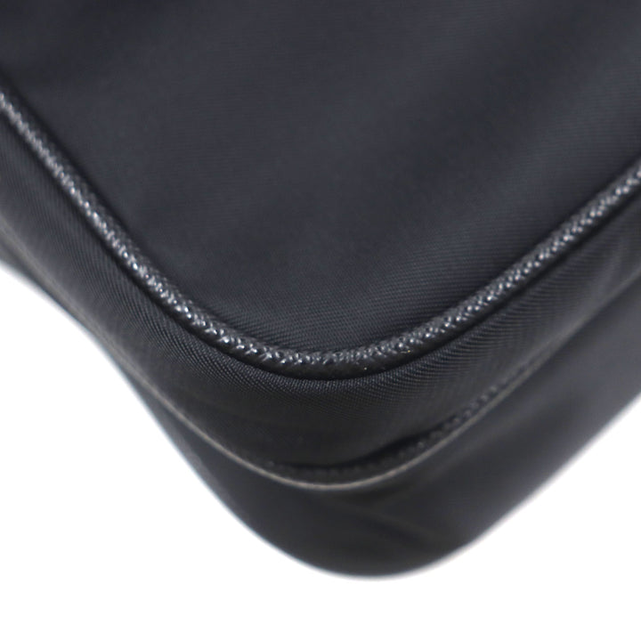 Excellent PRADA Shoulder Bag black Nylon mens 2VH133
