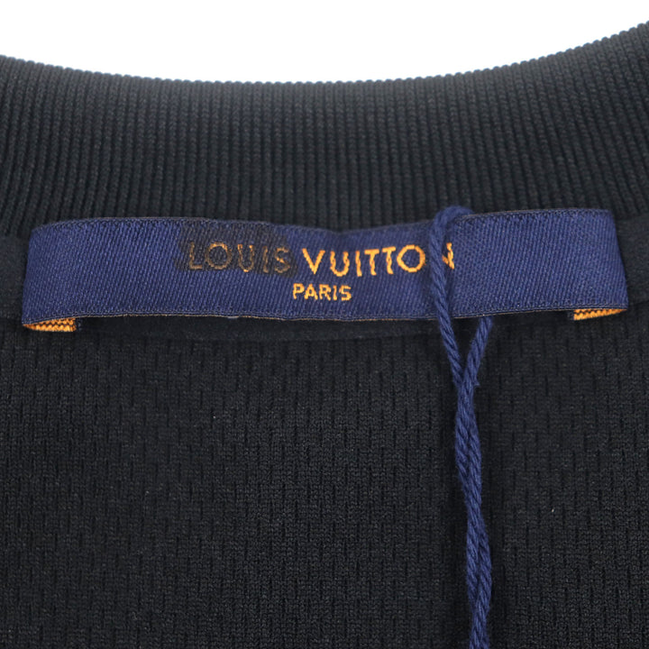 Pristine LOUIS VUITTON Short sleeve T-shirt Snow Technical blue-black polyester