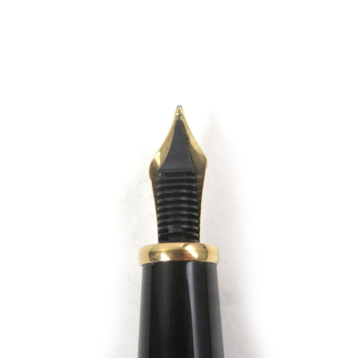 Very Good Cartier fountain pen Diaboro de Cartier Cap type Black gold