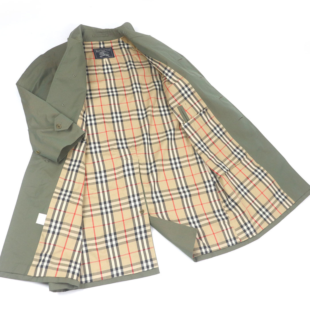 Very Good Burberrys coat Nova check pattern on the back iridescent cotton mens