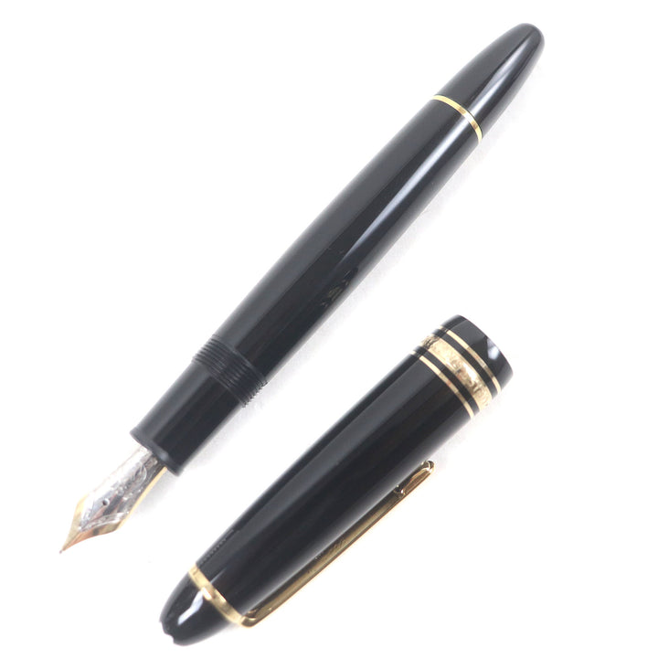 Excellent MONTBLANC fountain pen Meisterstck 146 Cap type Black gold mens
