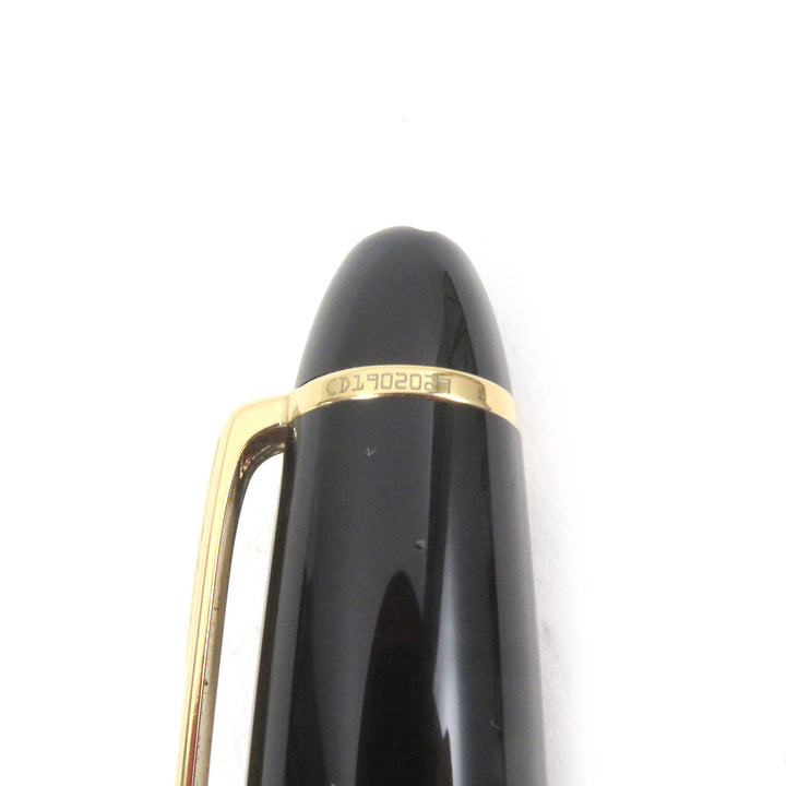 Excellent MONTBLANC fountain pen Meisterstck 146 Cap type Black gold mens