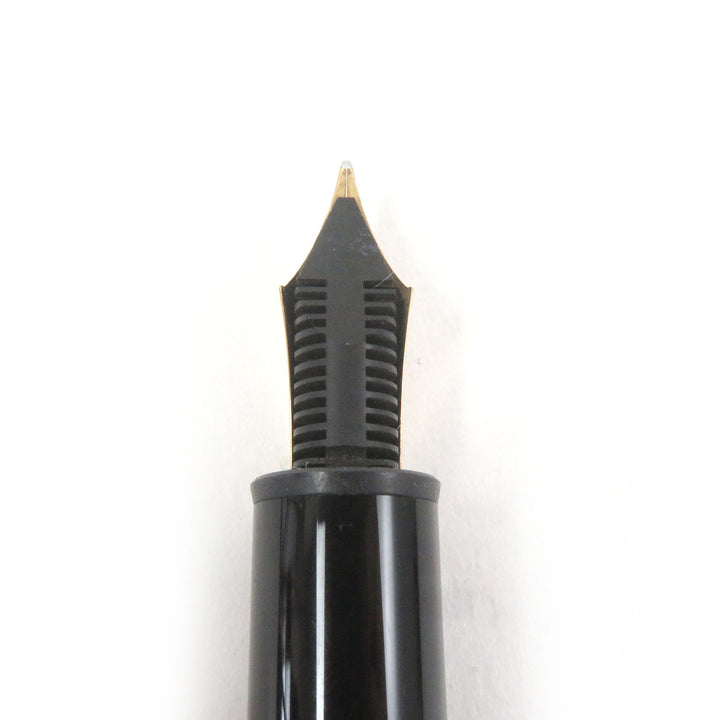 Excellent MONTBLANC fountain pen Meisterstck 146 Cap type Black gold mens