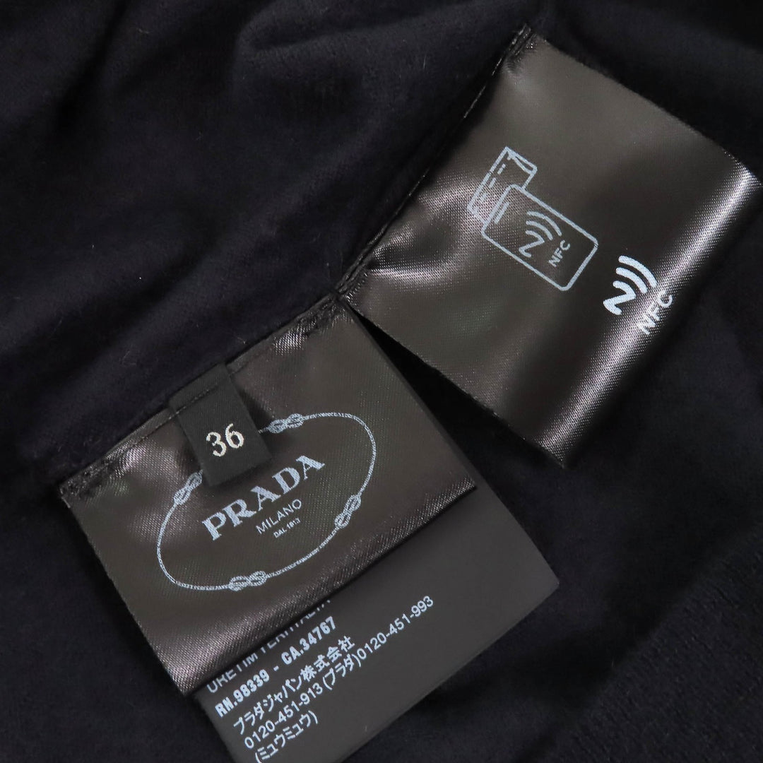Great PRADA Crew neck short sleeve knit sweater Navy cashmere Women 36 P24D2Q