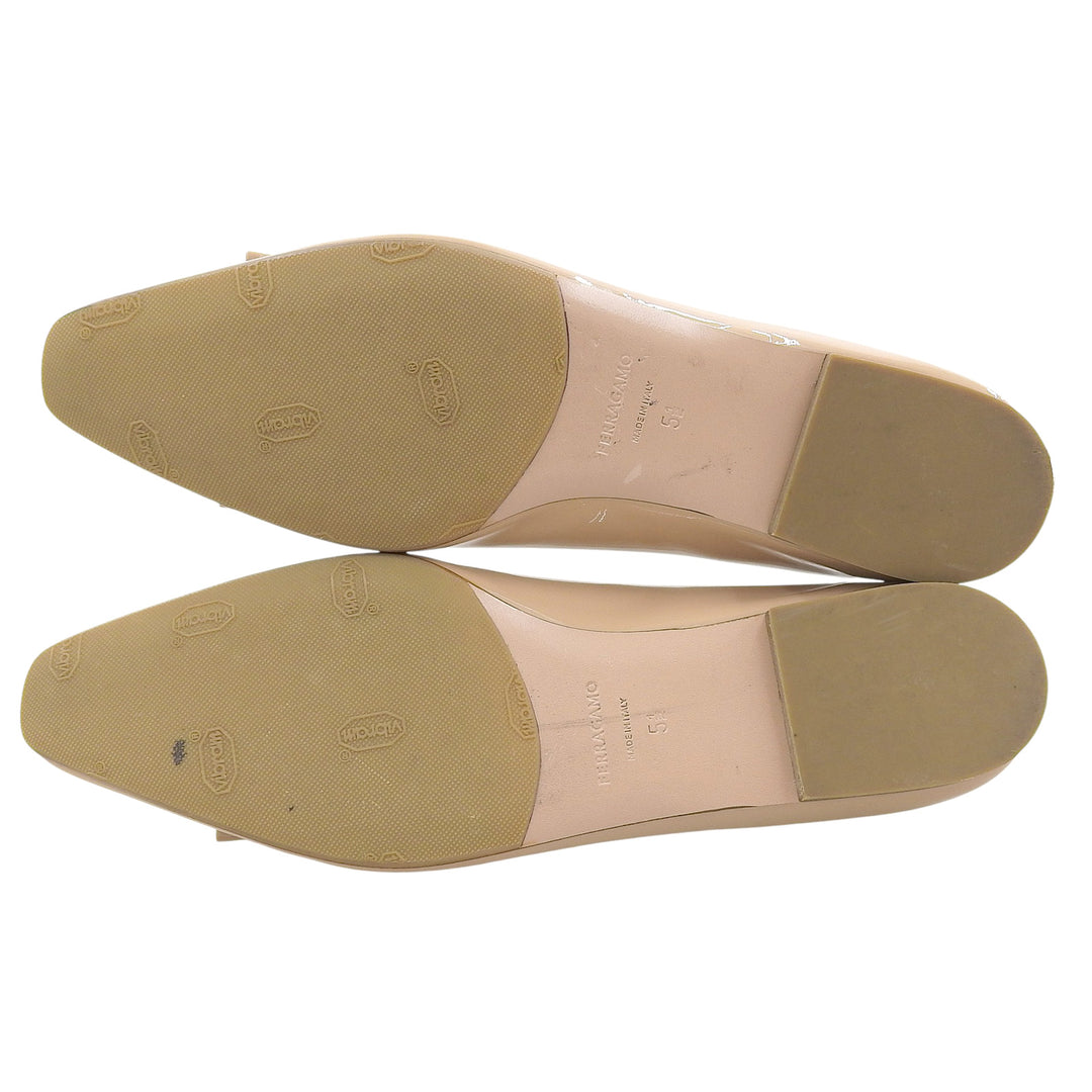 Excellent FERRAGAMO pumps Vara Ribbon Flats pink beige Patent leather Women 5.5