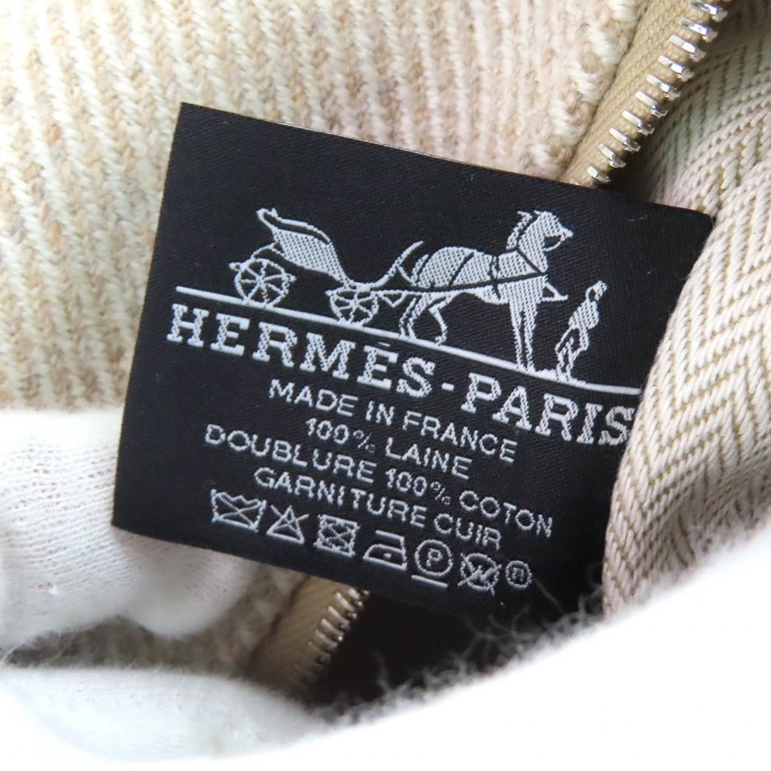 Pristine HERMES Pouch BRIDE A BLACK PM OC Serie Button Handbag wool