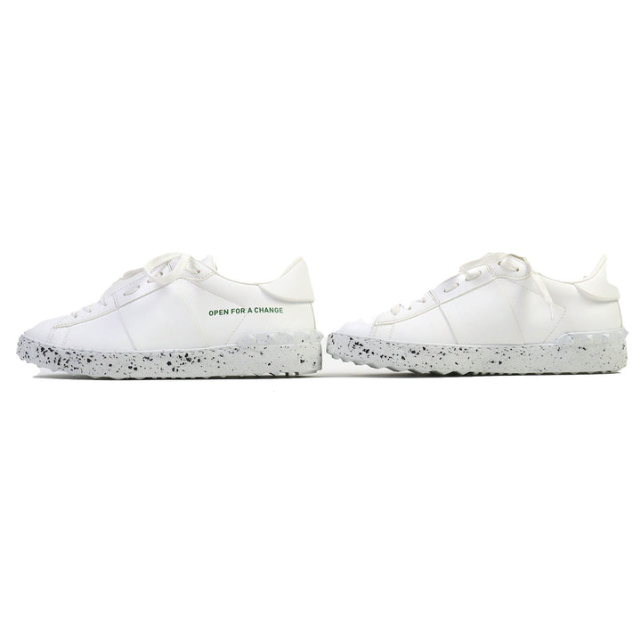 Pristine Valentino Garavani sneakers Rockstud Open for a Change Lightweight 38 ZY2S0830