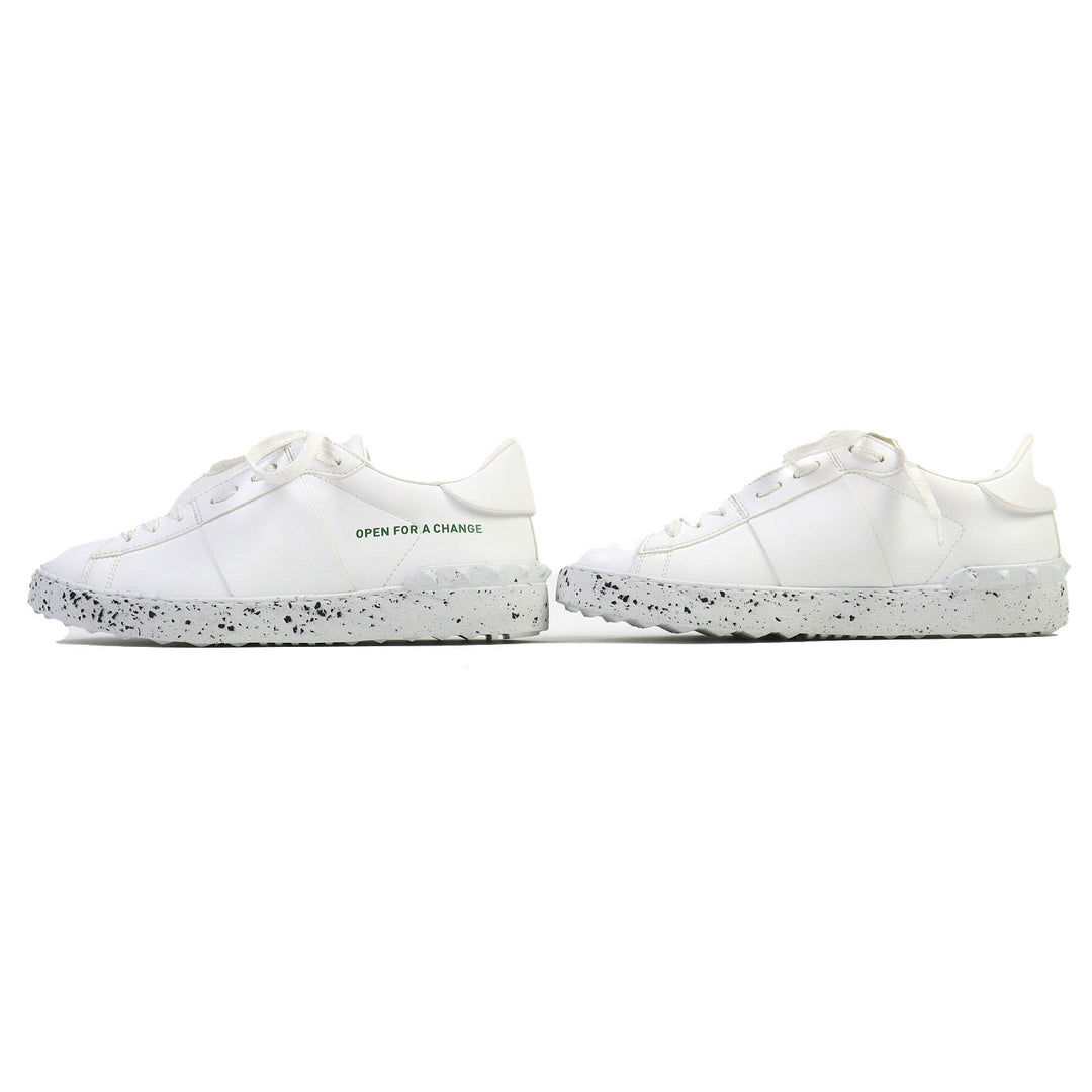 Pristine Valentino Garavani sneakers Rockstud Open for a Change Lightweight 38