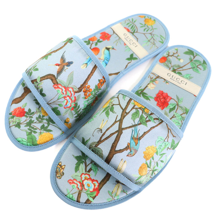 Pristine GUCCI Other Botanical Travel Set: Eye Mask, Air Pillow, and Slippers 3-Piece L